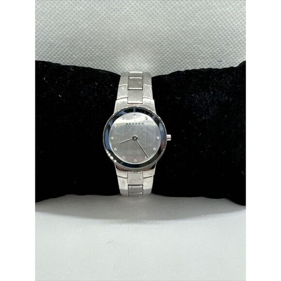 Skagen Classic 430SSXD Women\'s Silver Stainless Steel Analog Dial Watch JNA459 main image 11